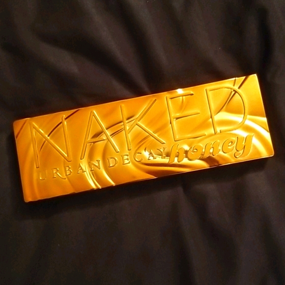 Naked Urban Decay Honey Palette - Picture 1 of 7